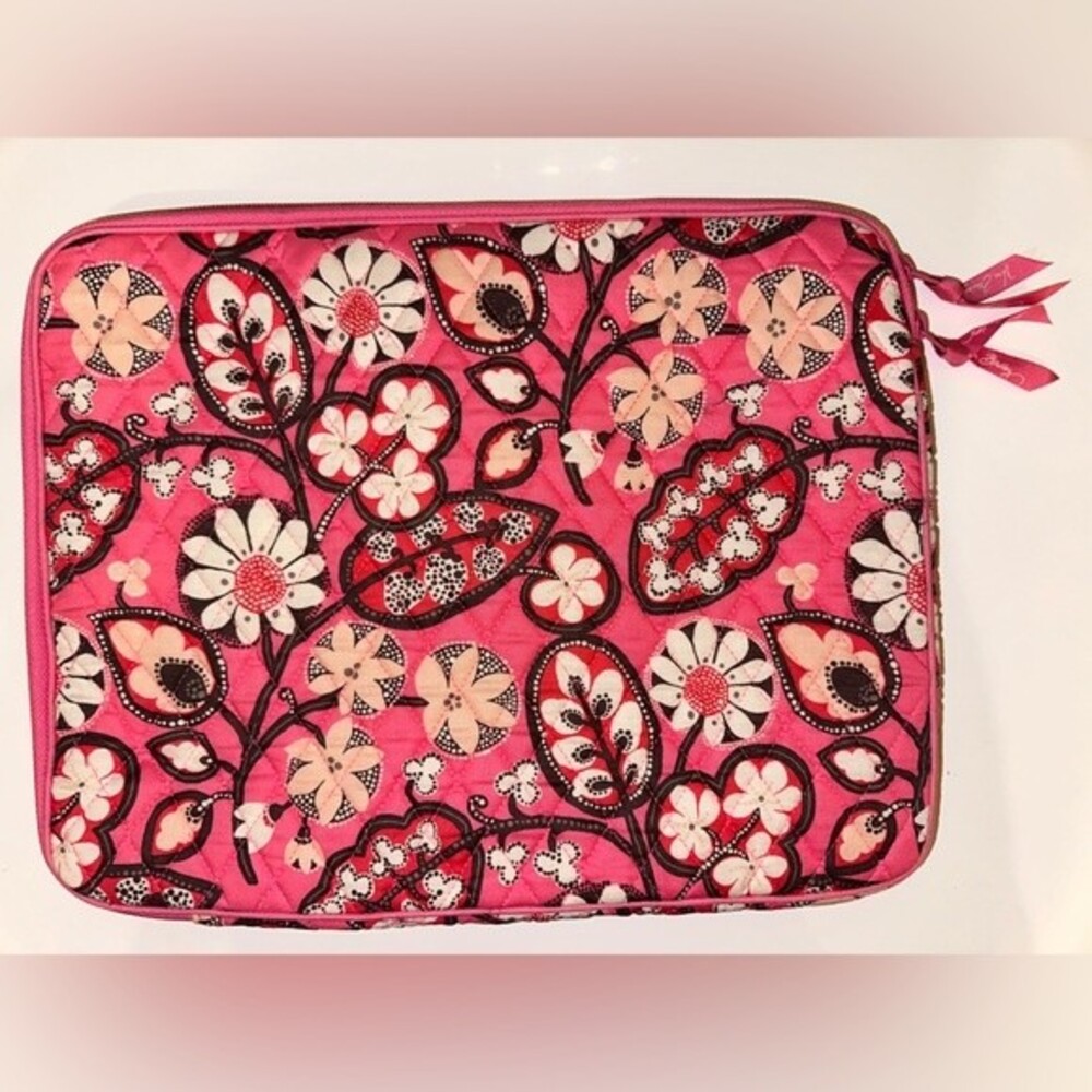 Like New Vera Bradley Pink Laptop Bag Blush Pink